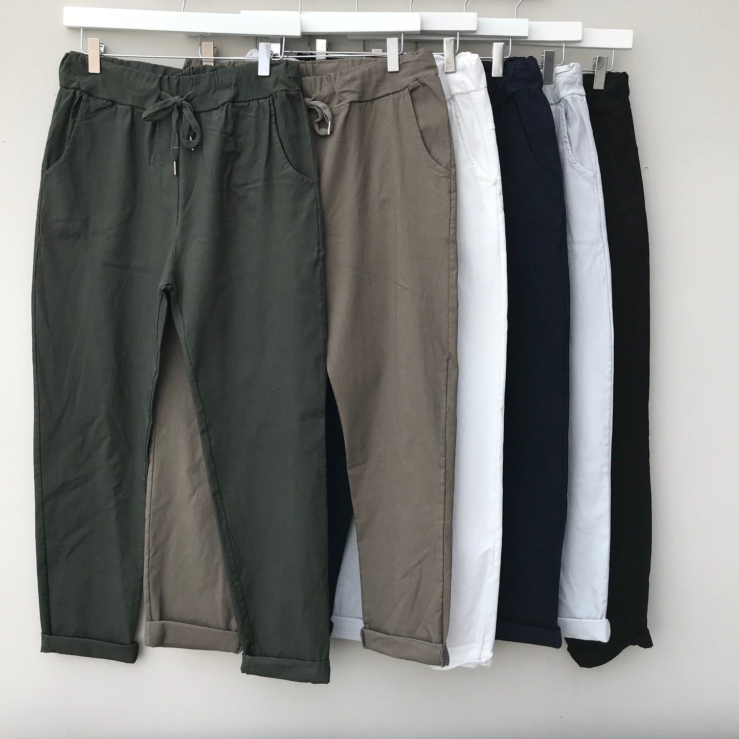 The Mimi Plus Magic Pants. Size Large 14-16