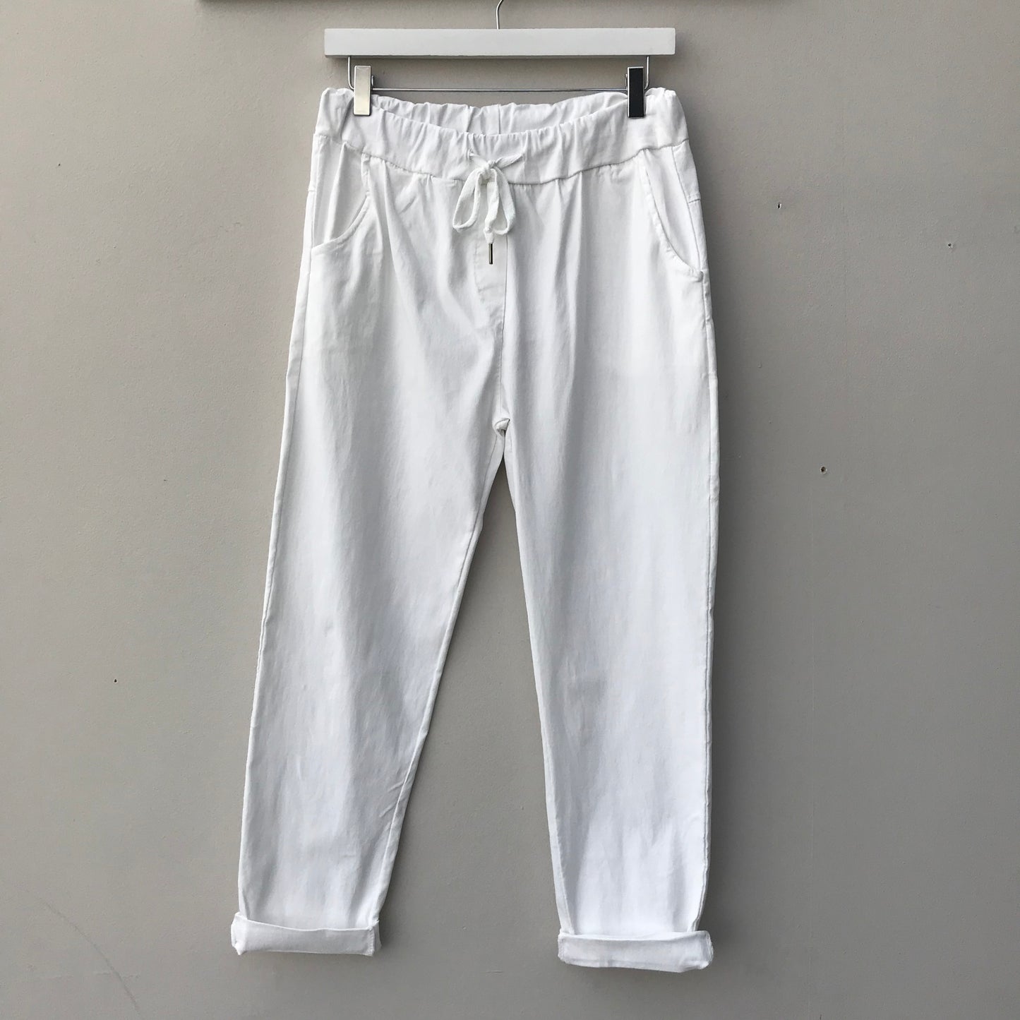 The Mimi Plus Magic Pants. Size Large 14-16