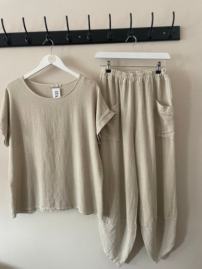 Gaby Two Piece Balloon Trouser Set.