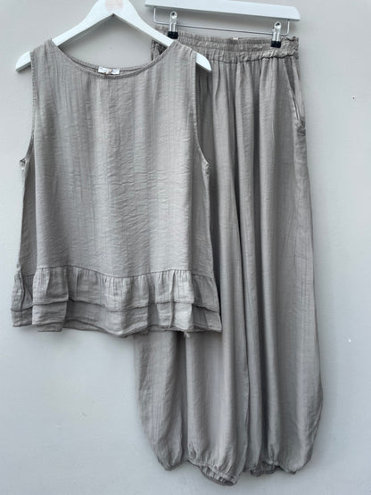 The Maya 2 Piece set.