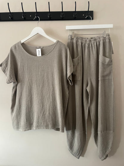 Gaby Two Piece Balloon Trouser Set.