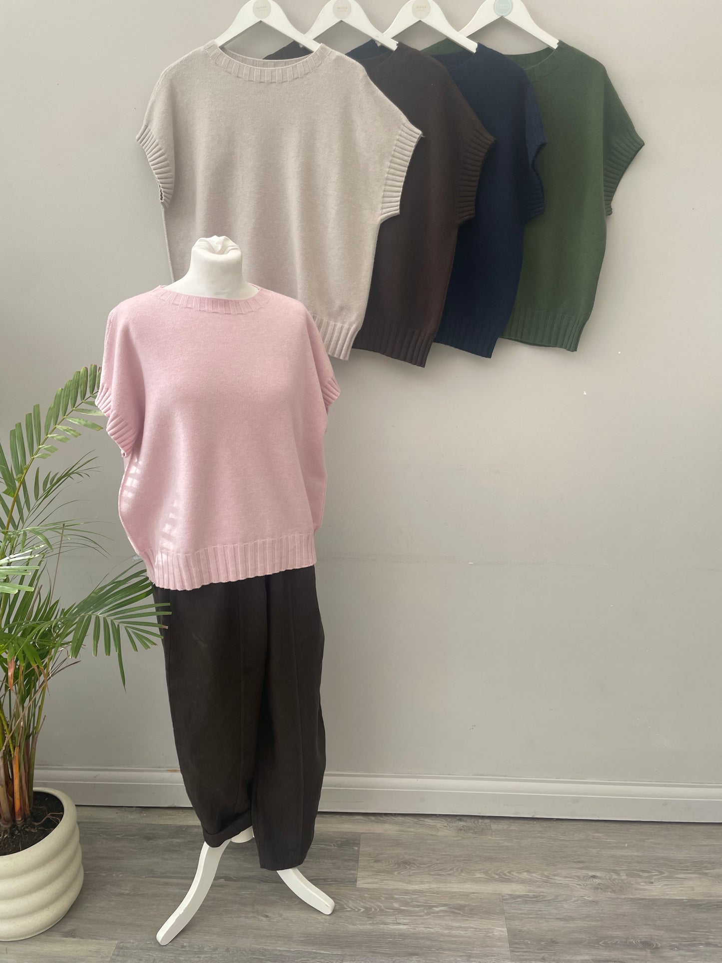 The Lexi Knit. Round Neck.