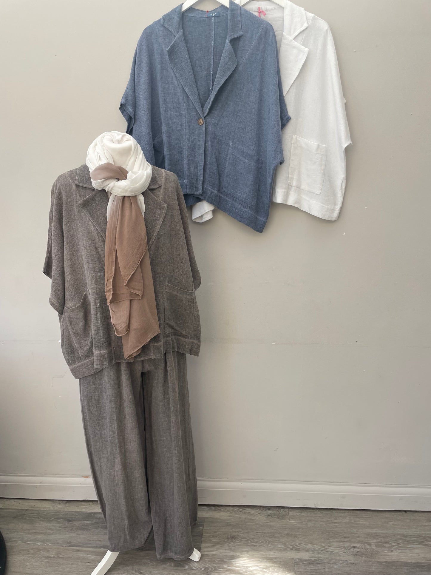 Gaby Washed Linen 2 Pocket Jacket.