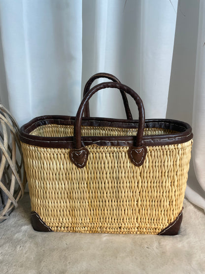 The Seagrass & Willow Signature Basket.