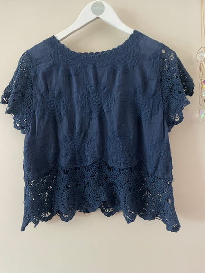 The Daisy Top