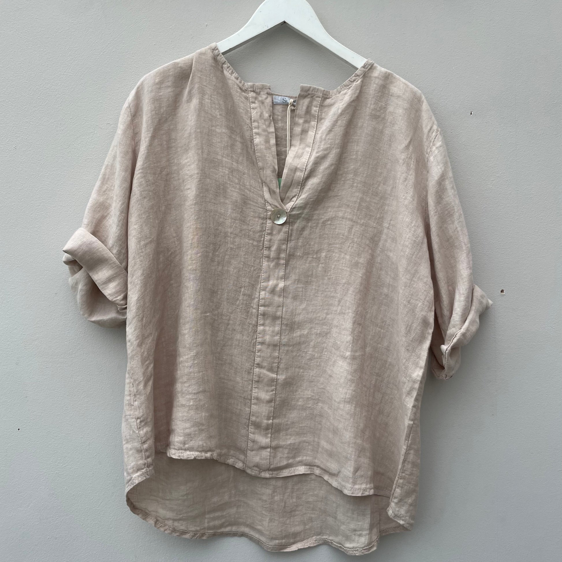 The Chloe Linen Blouse – SEAGRASS + WILLOW